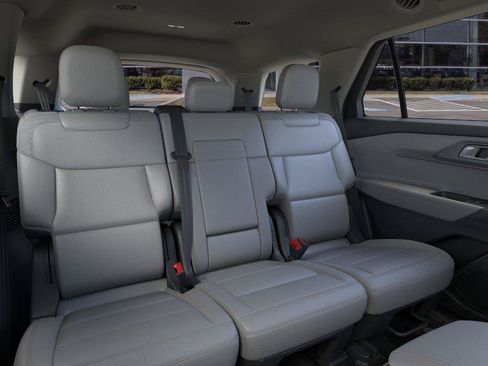 New 2026 Ford Explorer Active w/ Active Comfort Package RWD image 11