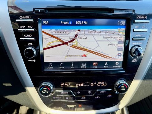 Used 2015 Nissan Murano SV AWD/4WD image 32