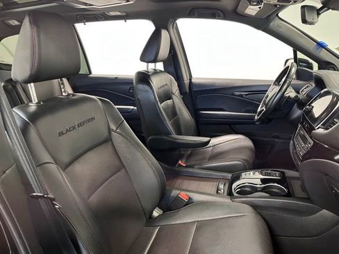 Used 2020 Honda Pilot Black Edition image 10