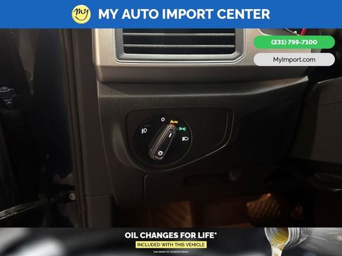 Used 2018 Volkswagen Atlas SE image 15