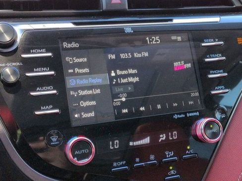 Used 2019 Toyota Camry XSE w/ Driver Assist Package FWD image 12