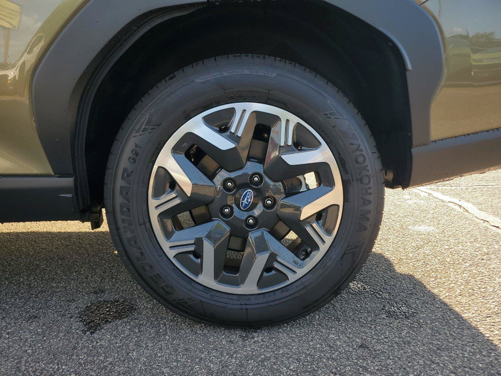 New 2026 Subaru Forester Premium AWD/4WD image 9