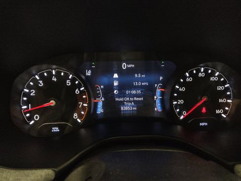 Used 2022 Jeep Compass Latitude FWD image 23