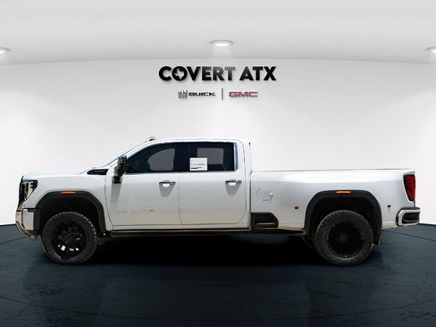 New 2026 GMC Sierra 3500 Denali Ultimate AWD/4WD image 4