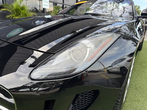 Used 2017 Jaguar F-TYPE Convertible image 14