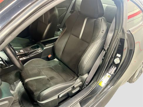 Used 2023 Toyota GR86 Premium w/ ALL Weather Mat Package (TMS) image 18