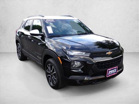 Used 2023 Chevrolet TrailBlazer ACTIV w/ Convenience Package AWD/4WD image 6