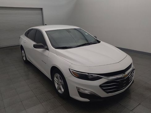 Used 2020 Chevrolet Malibu LS FWD image 13