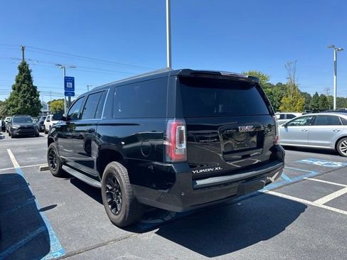 Used 2018 GMC Yukon XL SLT w/ Open Road Package AWD/4WD image 2