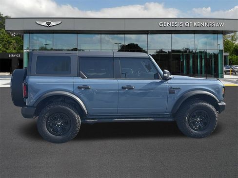 Used 2023 Ford Bronco Wildtrak image 8