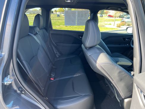 Used 2025 Subaru Forester Limited AWD/4WD image 28