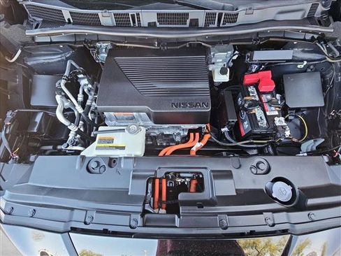 Used 2022 Nissan Leaf SV image 29