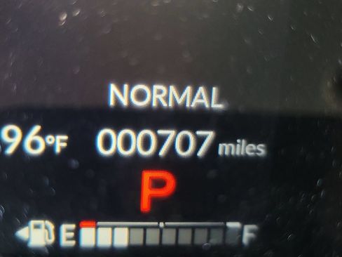 Certified 2027 Honda HR-V LX image 27