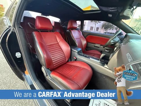 Used 2014 Dodge Challenger SXT RWD image 72
