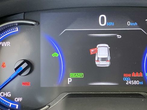 Used 2024 Toyota RAV4 LE AWD/4WD image 24