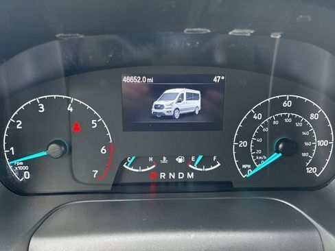 Used 2023 Ford Transit 350 XLT image 23