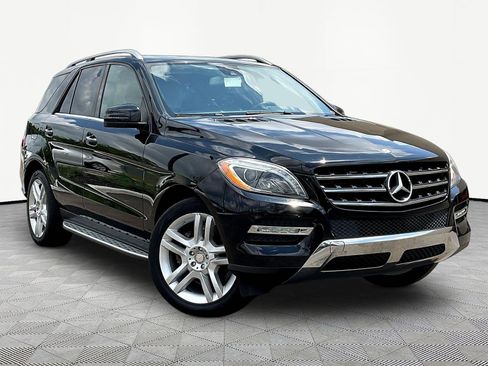Used 2014 Mercedes-Benz ML 350 4MATIC image 3