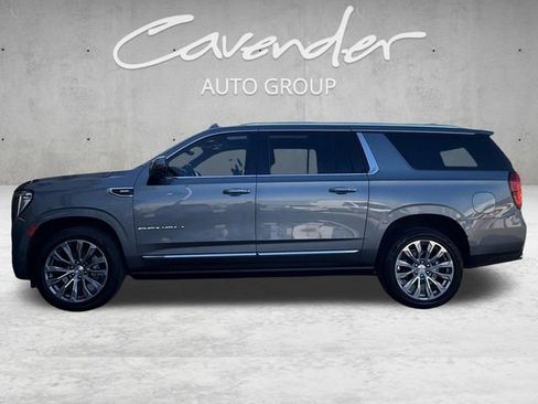 Used 2021 GMC Yukon XL Denali w/ Denali Premium Package RWD image 13