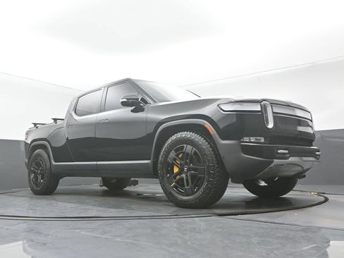 Used 2022 Rivian R1T Adventure AWD/4WD image 29