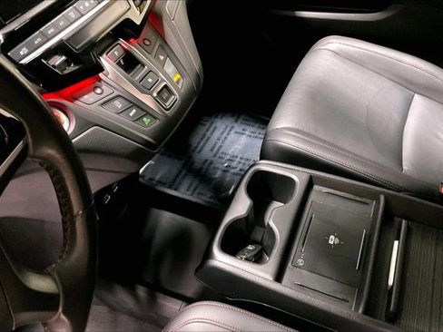Used 2025 Honda Odyssey Sport-L image 17