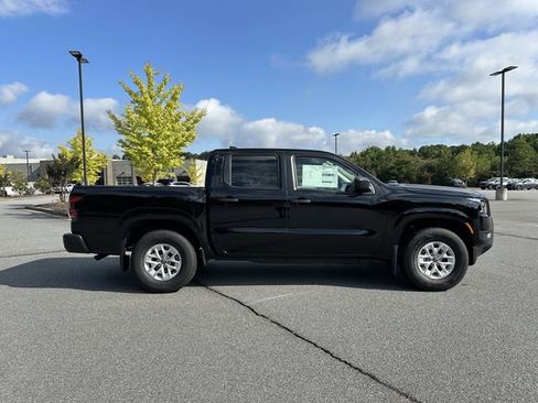 New 2026 Nissan Frontier S image 9