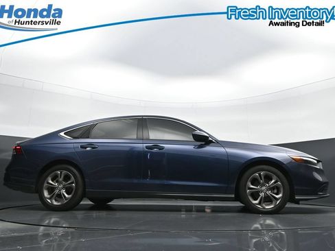 Used 2023 Honda Accord EX image 34