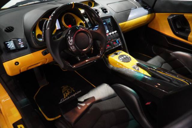 Used 2004 Lamborghini Gallardo AWD/4WD image 32