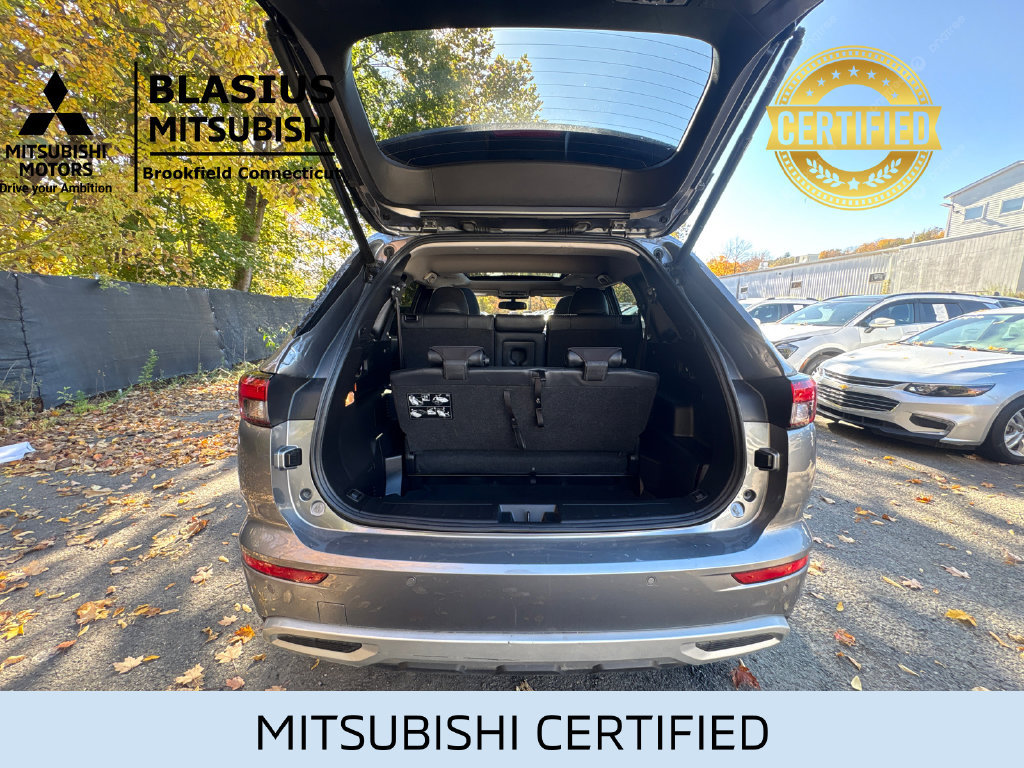Used 2023 Mitsubishi Outlander 4WD Plug-In Hybrid image 37
