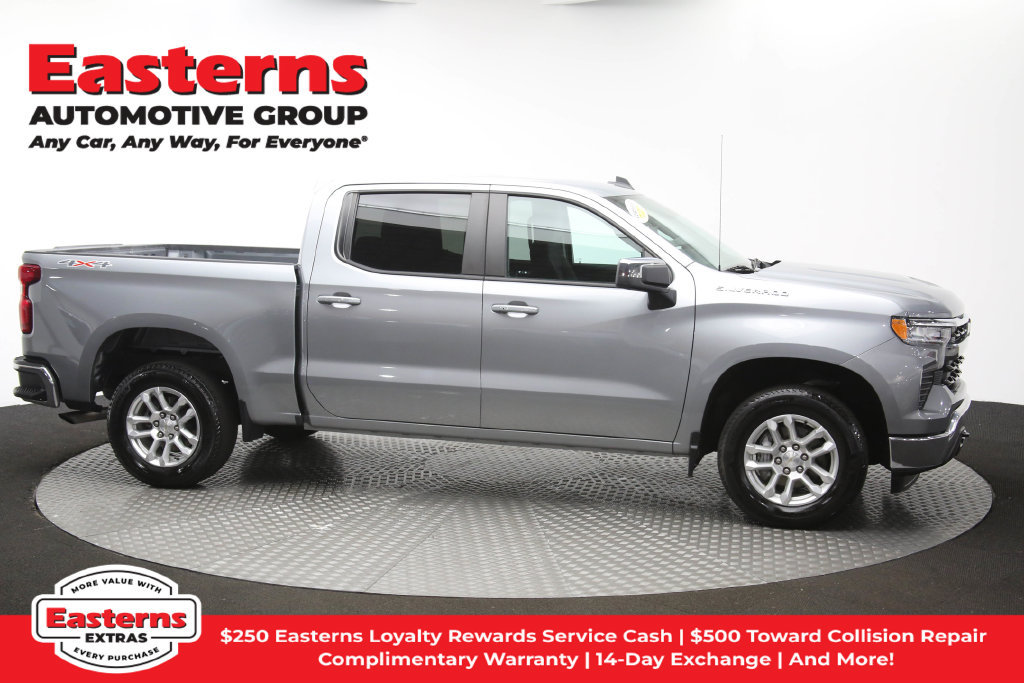Used 2023 Chevrolet Silverado 1500 LT AWD/4WD image 49