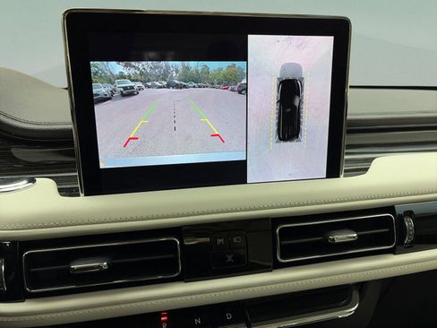 Used 2024 Lincoln Aviator Black Label w/ Dynamic Handling Package image 19