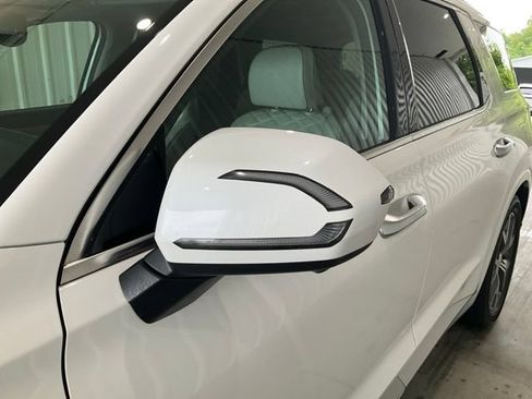 Used 2021 Hyundai Palisade Limited AWD/4WD image 3