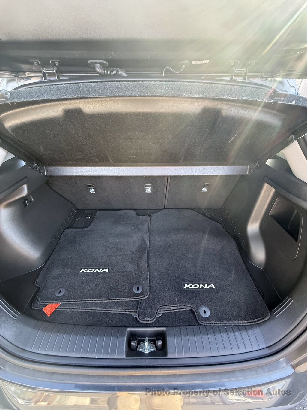 Used 2020 Hyundai Kona SE AWD/4WD image 35