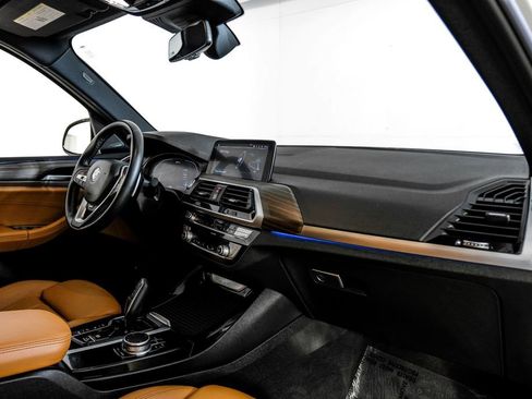 Used 2021 BMW X3 xDrive30e w/ Premium Package image 12