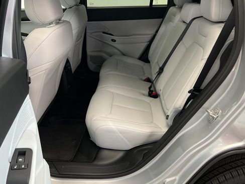 New 2026 Jeep Cherokee Limited AWD/4WD image 21