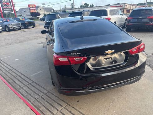 Used 2018 Chevrolet Malibu LS FWD image 9
