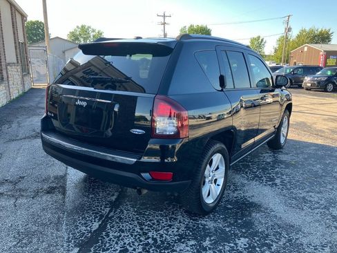 Used 2015 Jeep Compass High Altitude AWD/4WD image 3