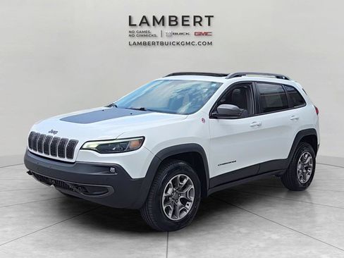 Used 2021 Jeep Cherokee Trailhawk w/ Sun, Sound & Nav Group AWD/4WD image 1