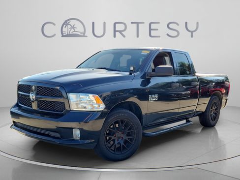 Used 2019 RAM 1500 Express RWD image 1