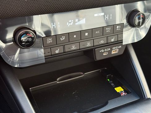 New 2026 Subaru Outback Limited AWD/4WD image 17