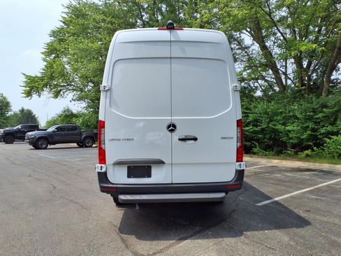 New 2025 Mercedes-Benz Sprinter 2500 image 5