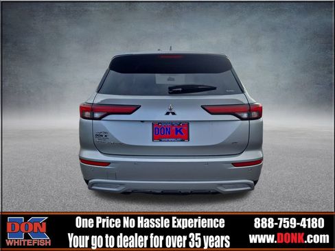 Used 2024 Mitsubishi Outlander SE image 7