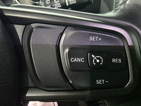 Used 2021 Jeep Wrangler Unlimited Sport image 6