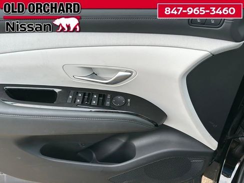 Used 2025 Hyundai Tucson Limited image 9