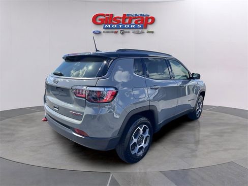 Used 2022 Jeep Compass Trailhawk image 5