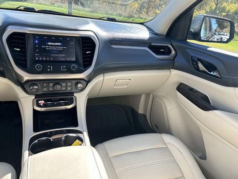 Used 2020 GMC Acadia Denali w/ LPO, Floor Liner Package image 18
