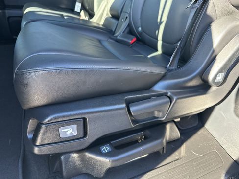 Used 2023 Honda Odyssey Touring image 15