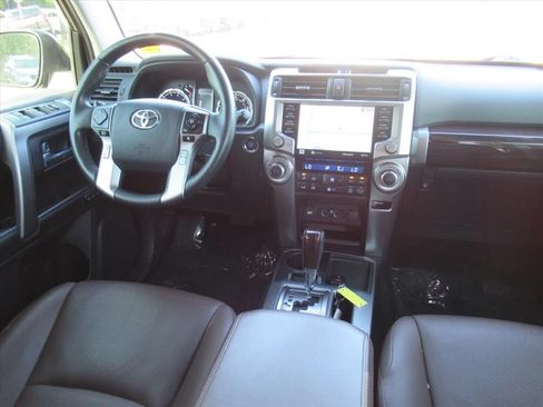 Used 2024 Toyota 4Runner Limited RWD image 12