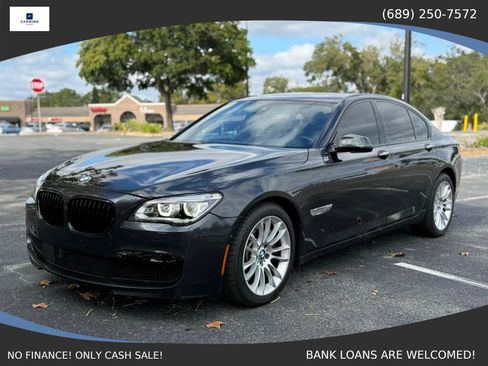 Used 2014 BMW 750i image 1