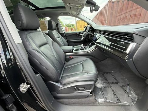 Used 2023 Audi Q7 3.0T Premium w/ Convenience Package AWD/4WD image 27