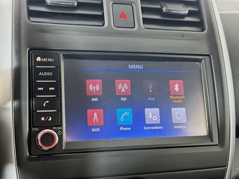 Used 2019 Nissan Versa SV FWD image 14
